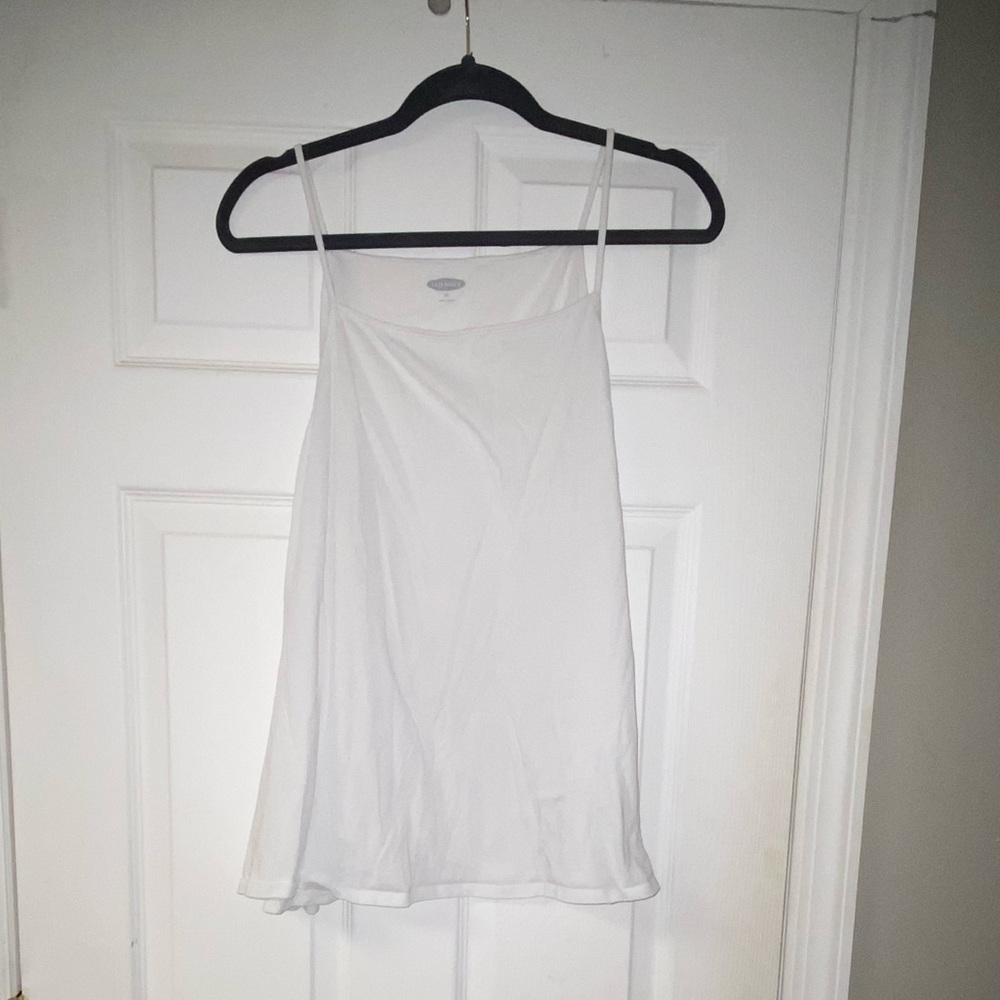 White tank